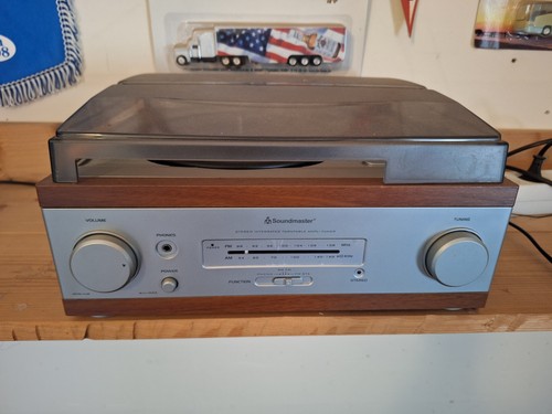 Plattenspieler mit radio - radio,