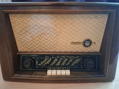 Braun vintage röhrenradio 300 - braun,