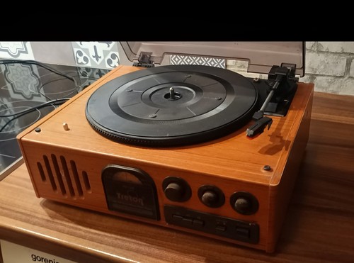 Retro plattenspieler radio - retro,